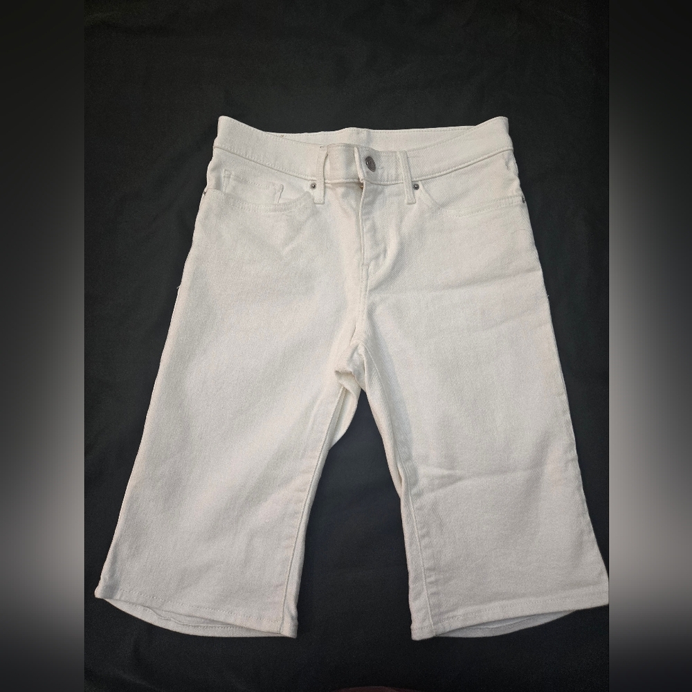 Levi's White Bermuda‎ Shorts Classic Denim Style
